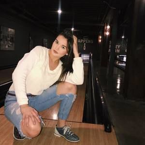 Meet your Posher, Anna